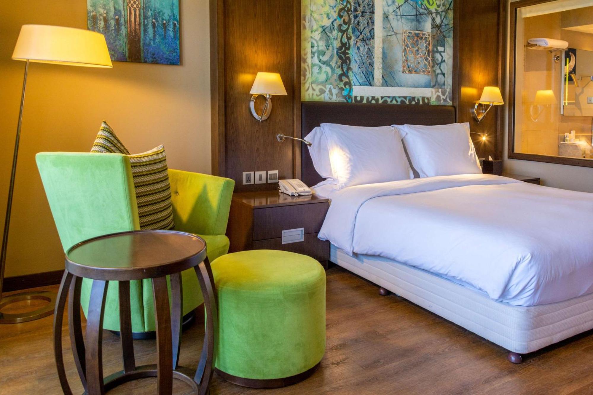Radisson Blu Hotel & Resort, Sohar Ngoại thất bức ảnh Deluxe Room